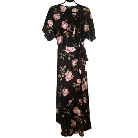 DYNAMITE Wrap Dress - Picture 2 of 4